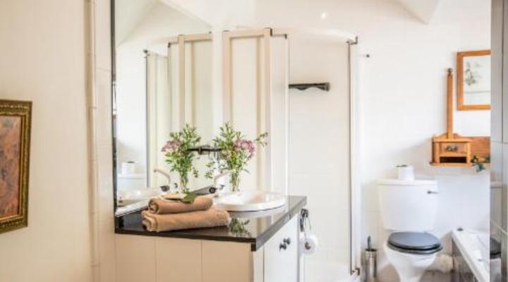 5th Avenue Gooseberry Guest House