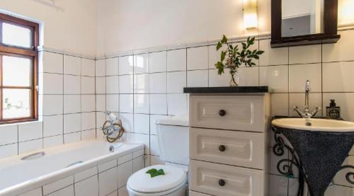 5th Avenue Gooseberry Guest House