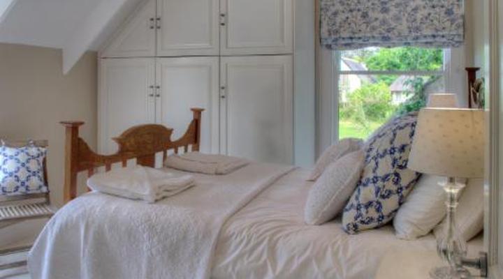 Oewerzicht Tented River Lodge & Farm Cottages