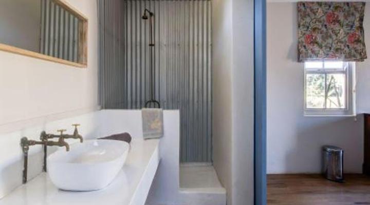 Oewerzicht Tented River Lodge & Farm Cottages