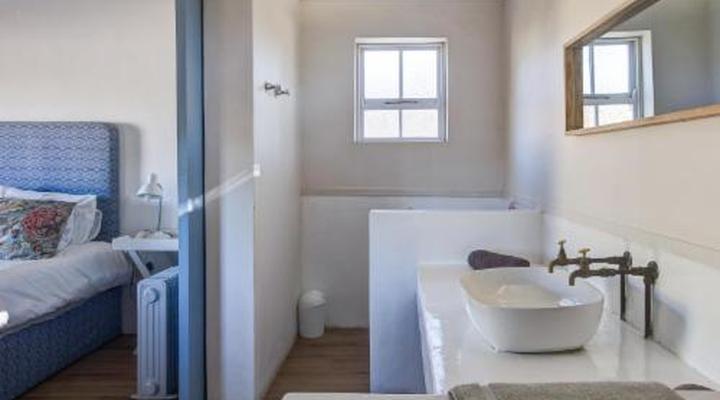 Oewerzicht Tented River Lodge & Farm Cottages