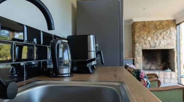 Oewerzicht Tented River Lodge & Farm Cottages