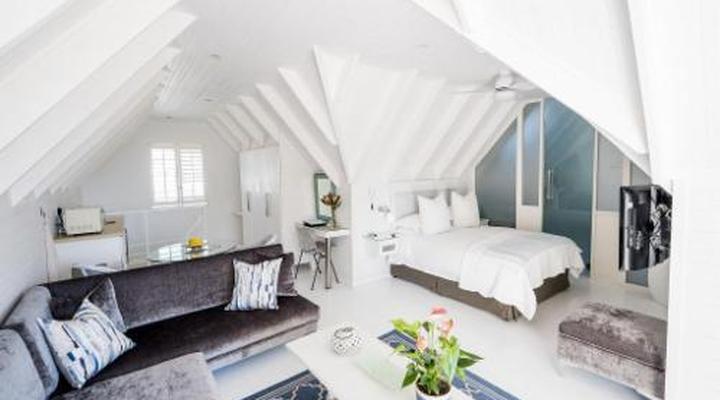 Admiralty Beach House