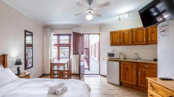 5 Third Avenue Guest House