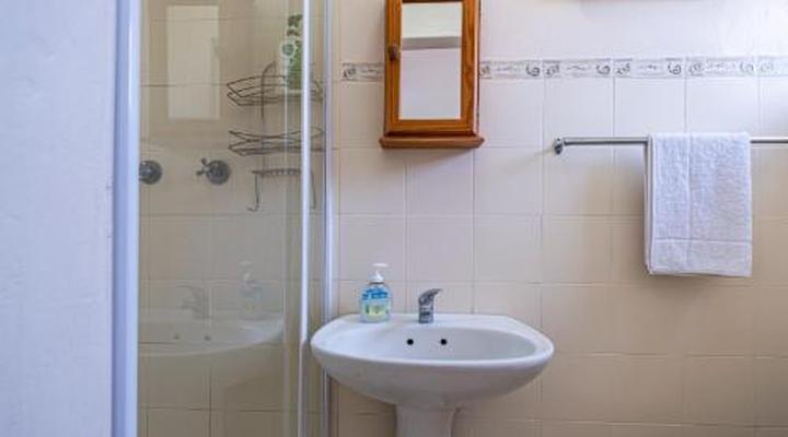 5 Third Avenue Guest House