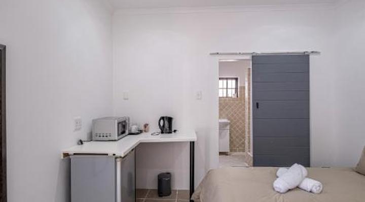 5 Third Avenue Guest House