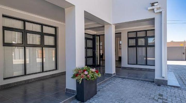 5 Third Avenue Guest House