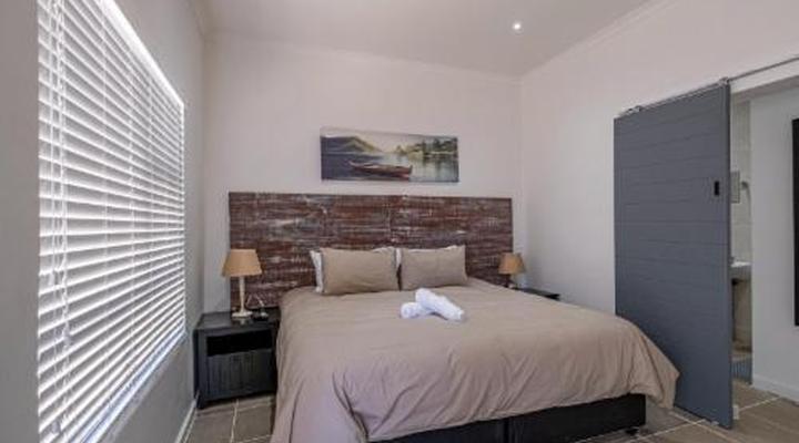 5 Third Avenue Guest House