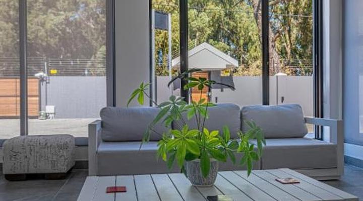 5 Third Avenue Guest House