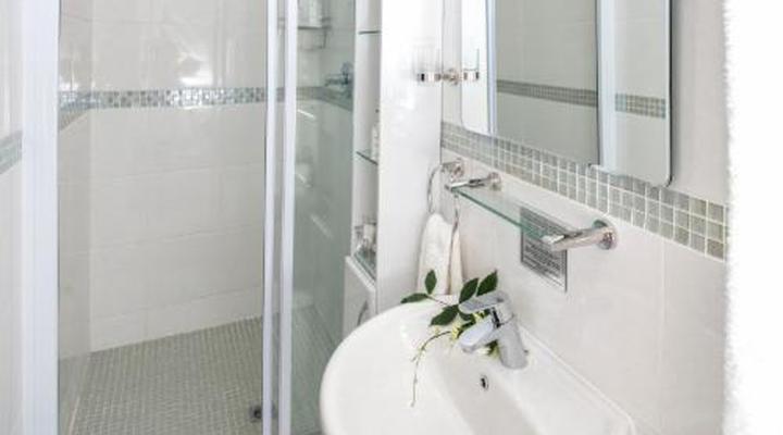 Kingfisher Guest House