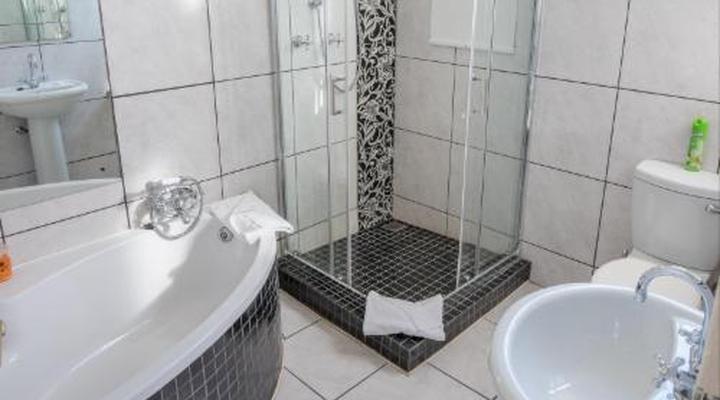 Montagu Country Hotel