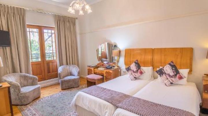 Montagu Country Hotel