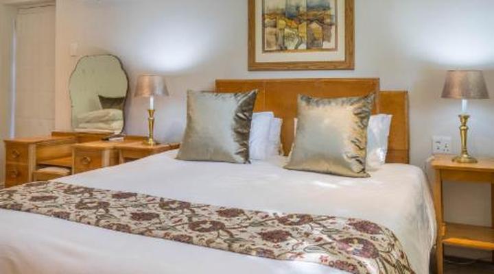 Montagu Country Hotel