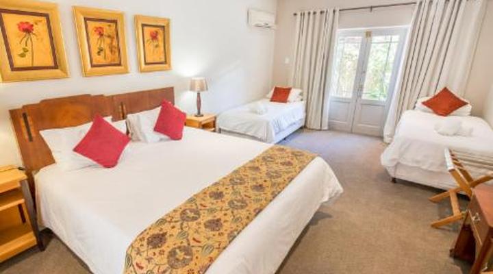 Montagu Country Hotel