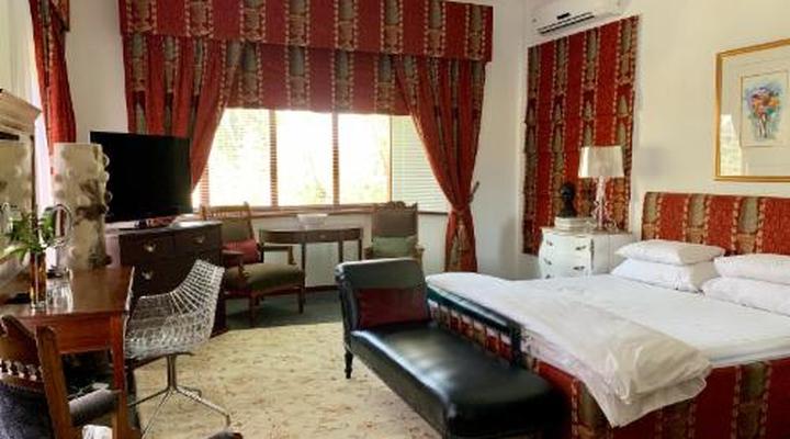 Le Must River Residence