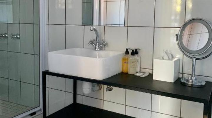 Le Must River Residence