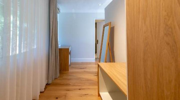 Hide-Away Guest House