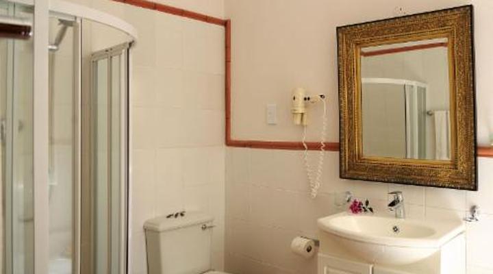 Orange-Ville Guest House