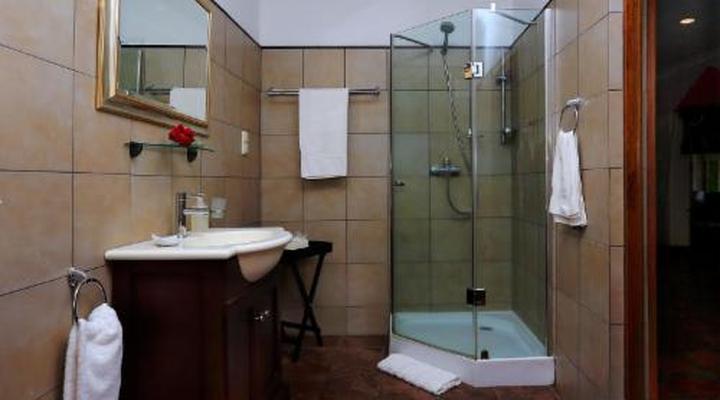 Orange-Ville Guest House