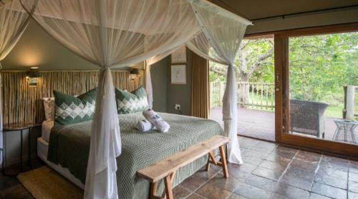 Rhino River Lodge