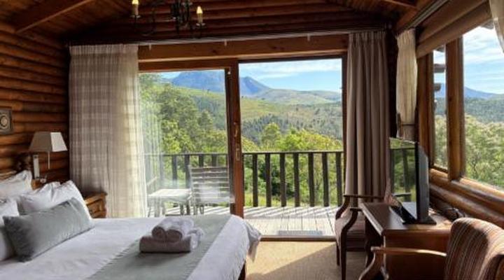 Eight Bells Mountain Inn