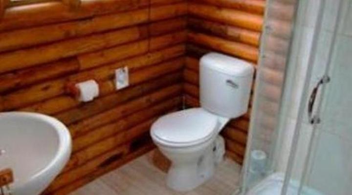 Eight Bells Mountain Inn