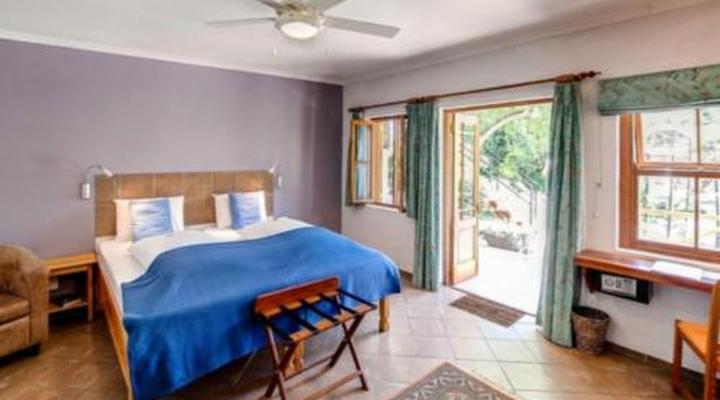 GuBas De Hoek meet eat sleep