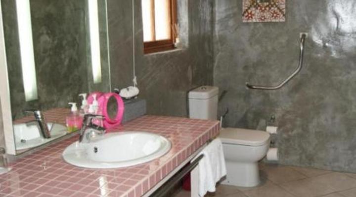 GuBas De Hoek meet eat sleep