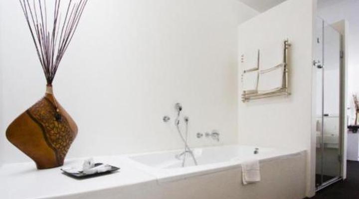 Serene-estate Guesthouse