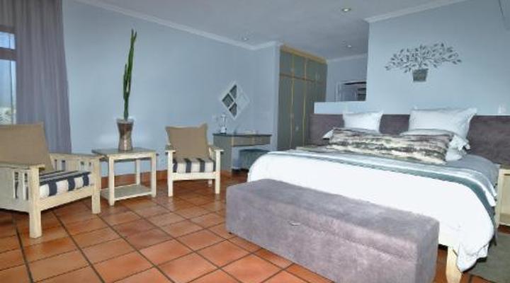 Dolphin Dunes Guesthouse