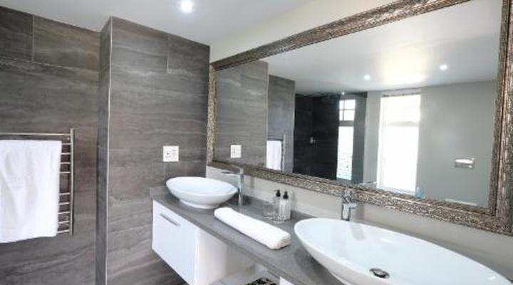 Dolphin Dunes Guesthouse