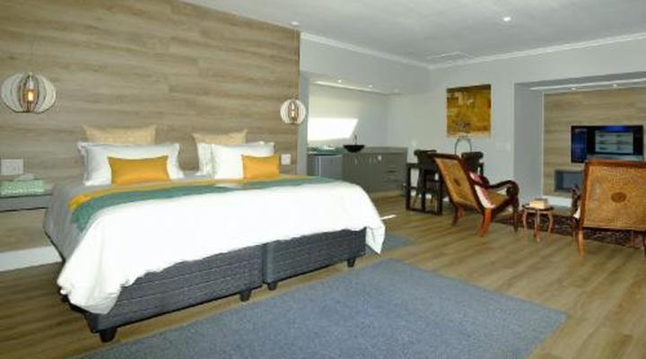 Dolphin Dunes Guesthouse