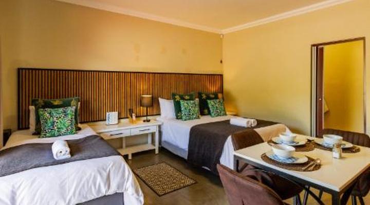 Pumleni Guesthouse