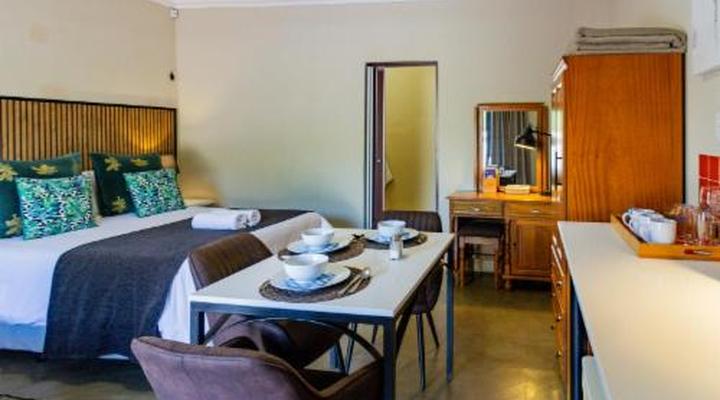 Pumleni Guesthouse