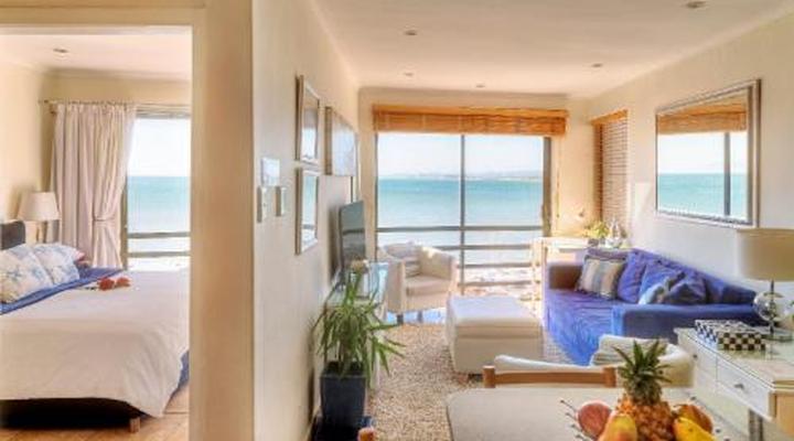 185 on BEACH Boutique Suites and Apartments