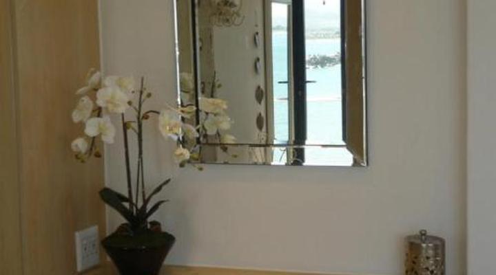 185 on BEACH Boutique Suites and Apartments