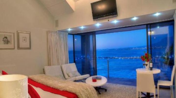 185 on BEACH Boutique Suites and Apartments