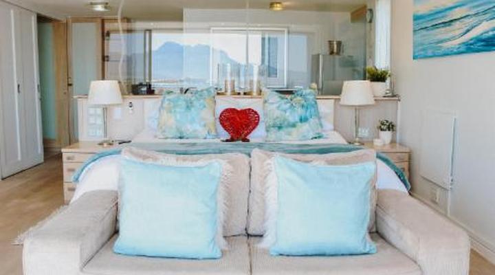 185 on BEACH Boutique Suites and Apartments