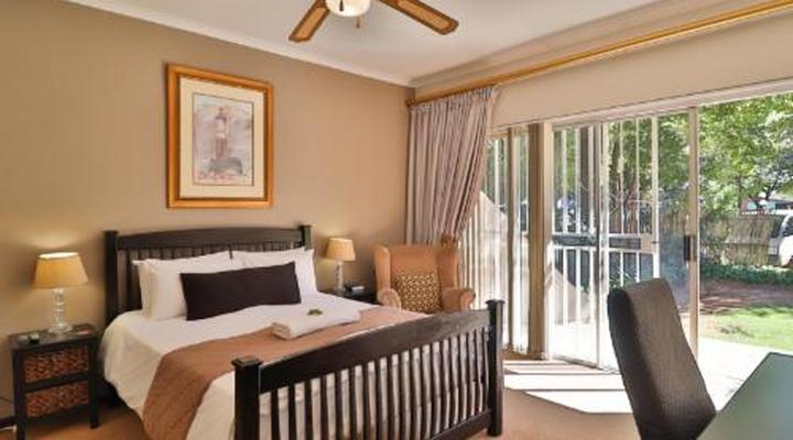 Fin and Feather Guest Lodge