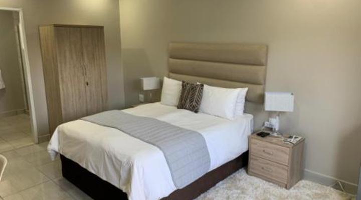 Fin and Feather Guest Lodge