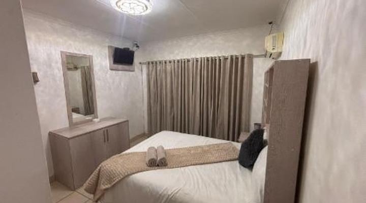 Geelhout Guest House