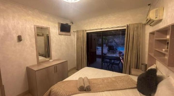 Geelhout Guest House