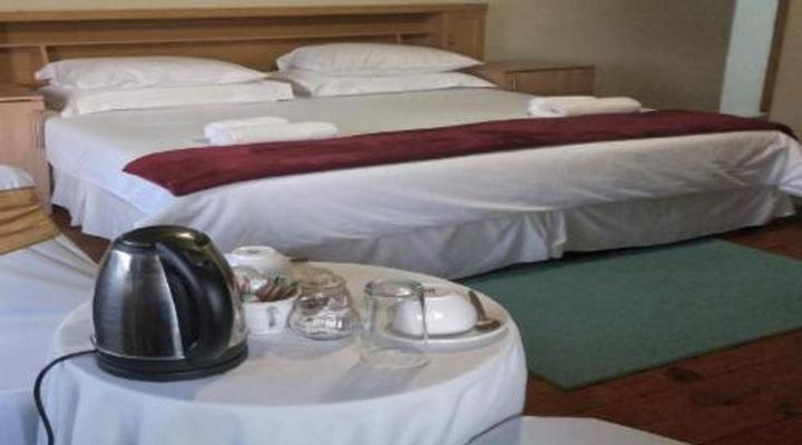 Hamba Kancane Ma-Africa Guest House