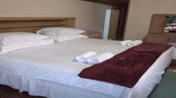 Hamba Kancane Ma-Africa Guest House