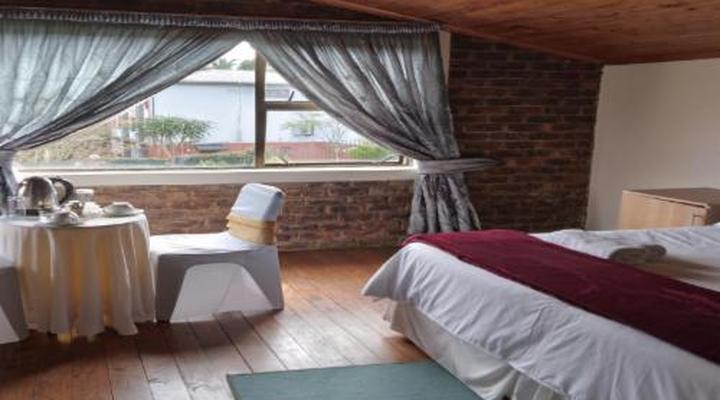 Hamba Kancane Ma-Africa Guest House