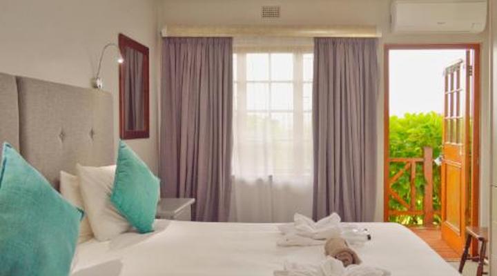 ON THE ESTUARY KNYSNA