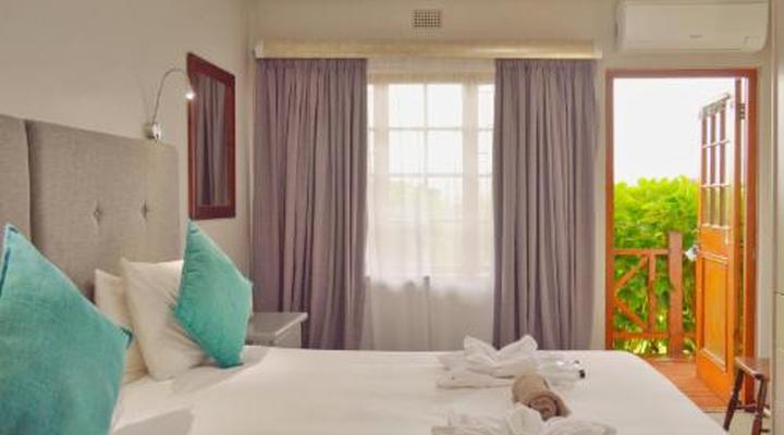 ON THE ESTUARY KNYSNA