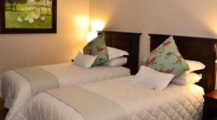 Olive Hill Country Lodge