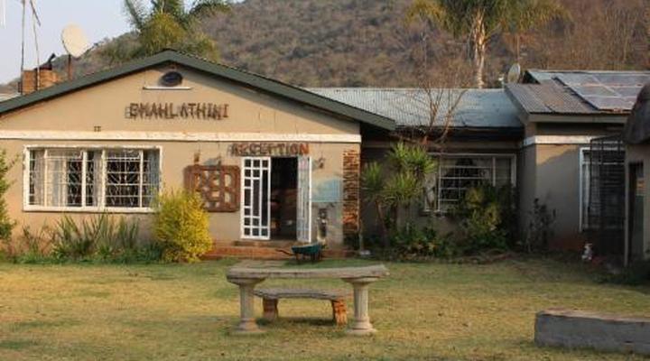 Emahlathini Farm Lodge