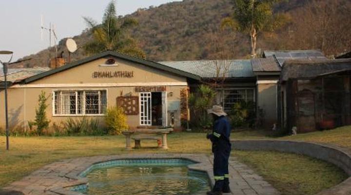 Emahlathini Farm Lodge